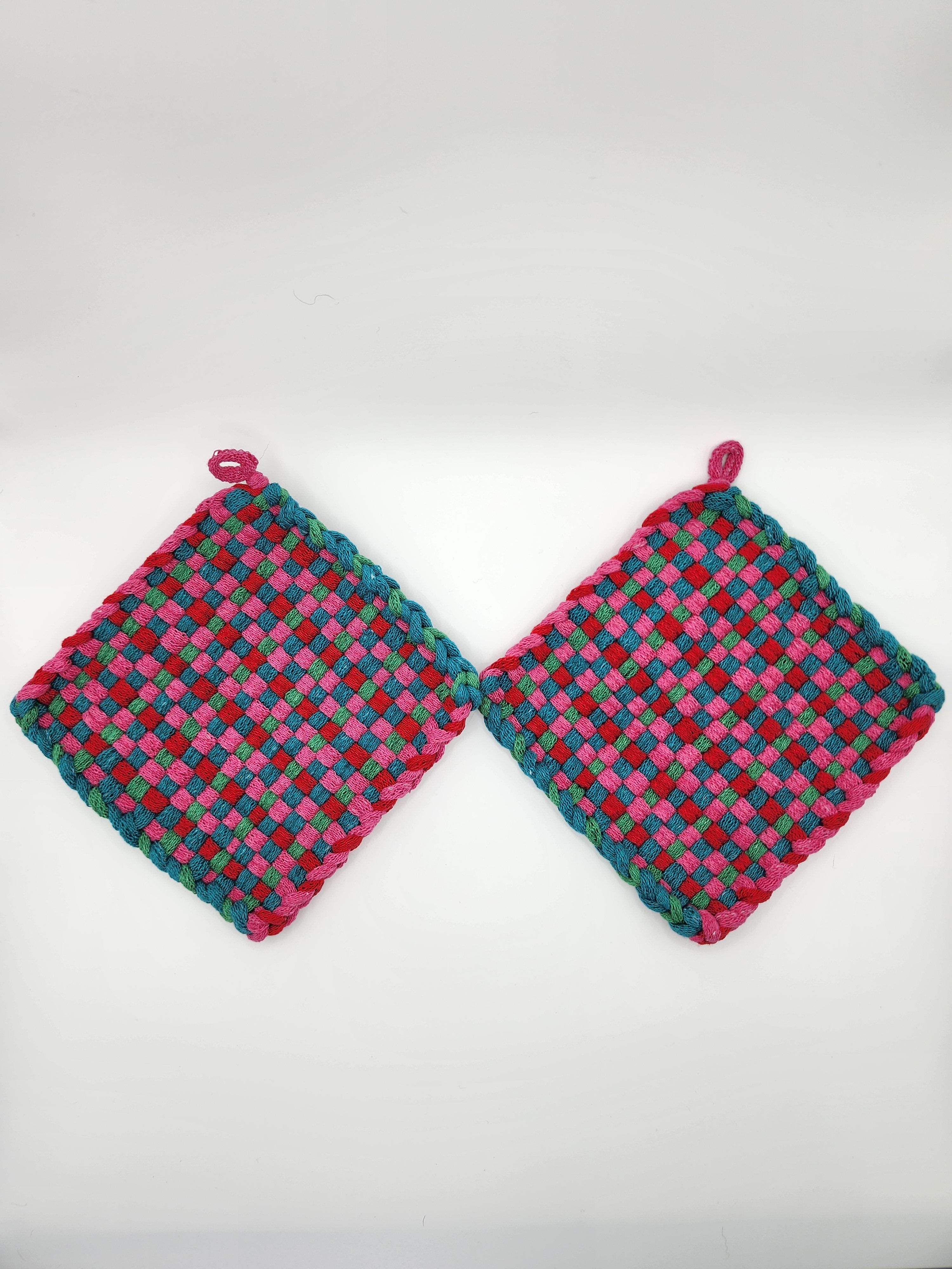 Potholder Pair - Christmas Lights Pattern